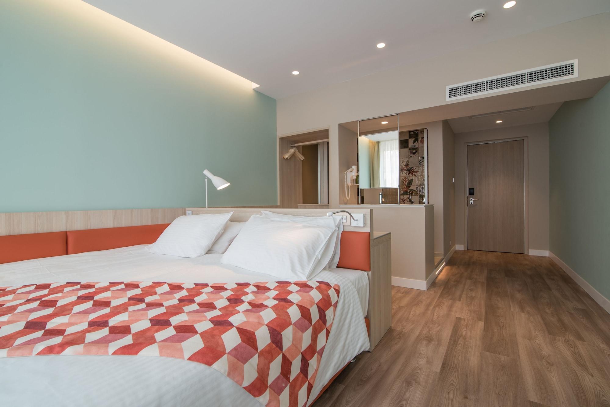Brown Kubic, A Member Of Brown Hotels Афины Экстерьер фото