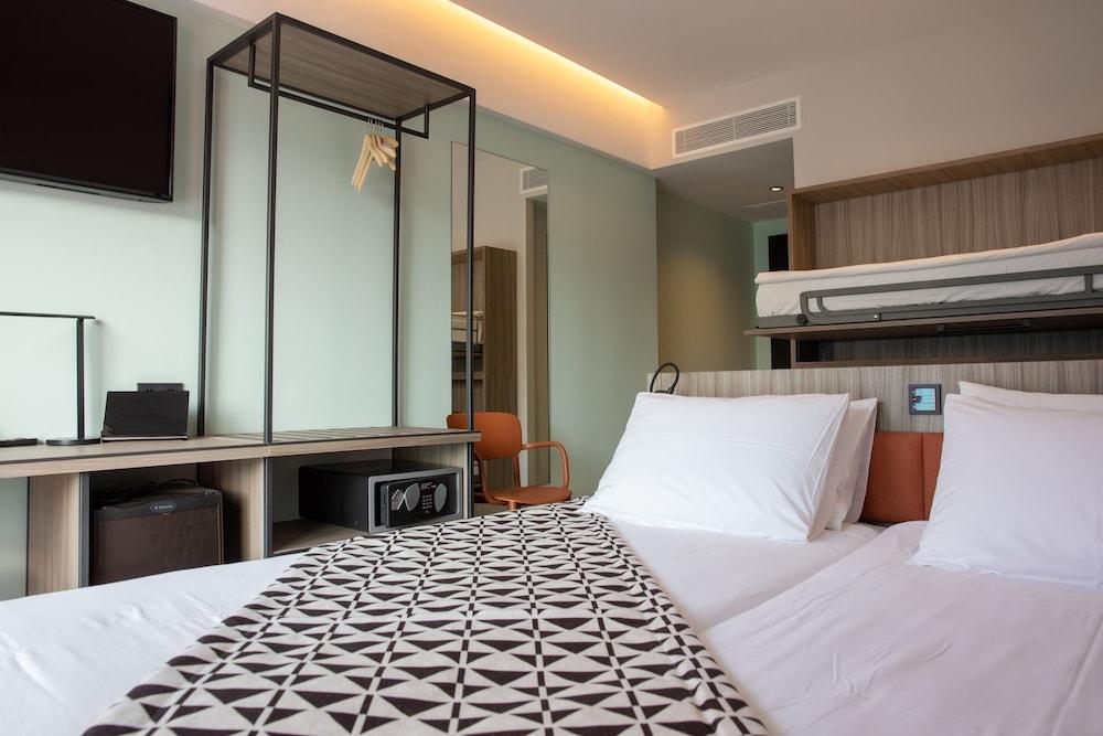 Brown Kubic, A Member Of Brown Hotels Афины Экстерьер фото