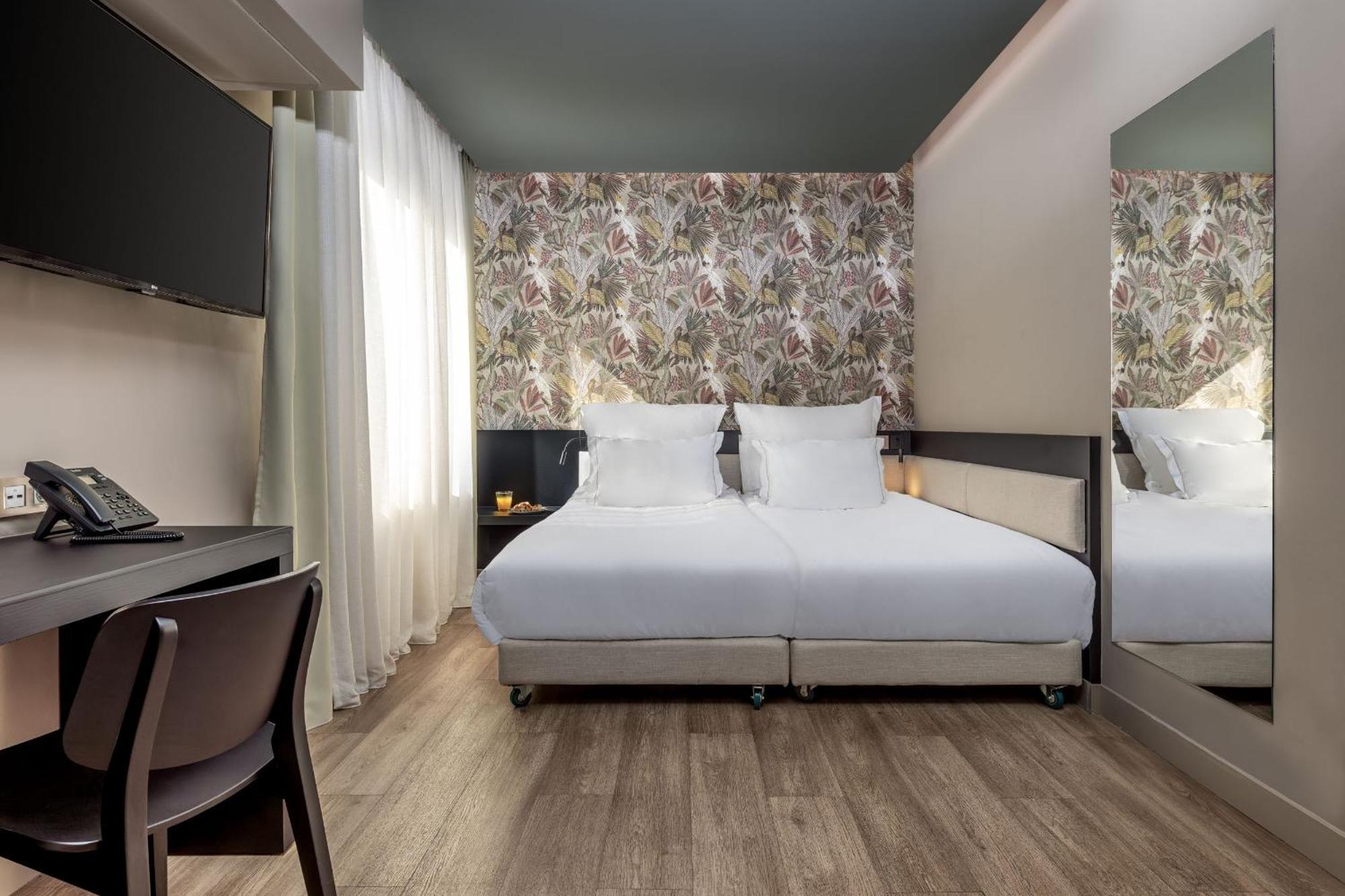 Brown Kubic, A Member Of Brown Hotels Афины Экстерьер фото