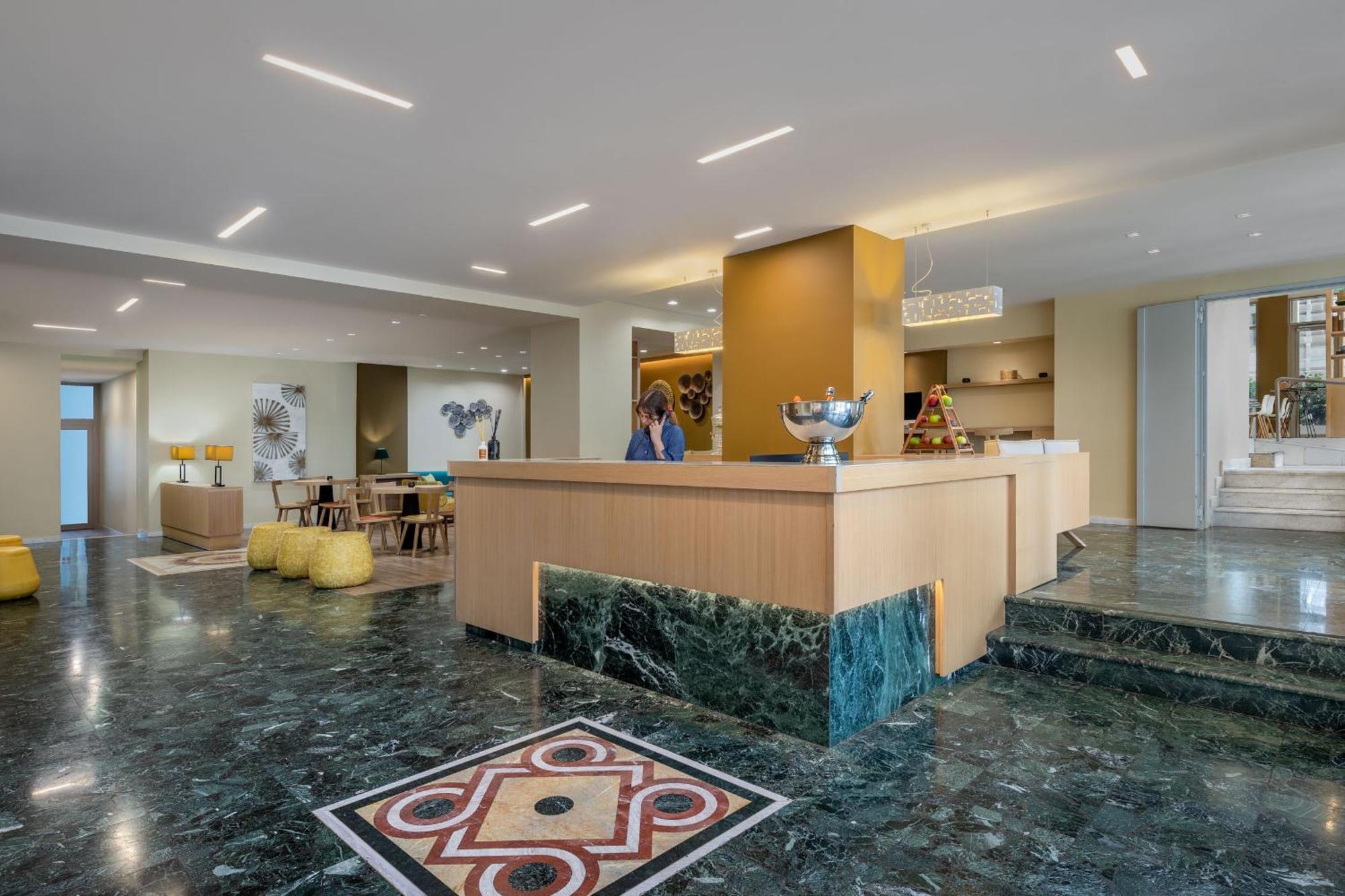 Brown Kubic, A Member Of Brown Hotels Афины Экстерьер фото